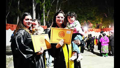 70% degrees, 79% medals: Stage belongs to women again at PU