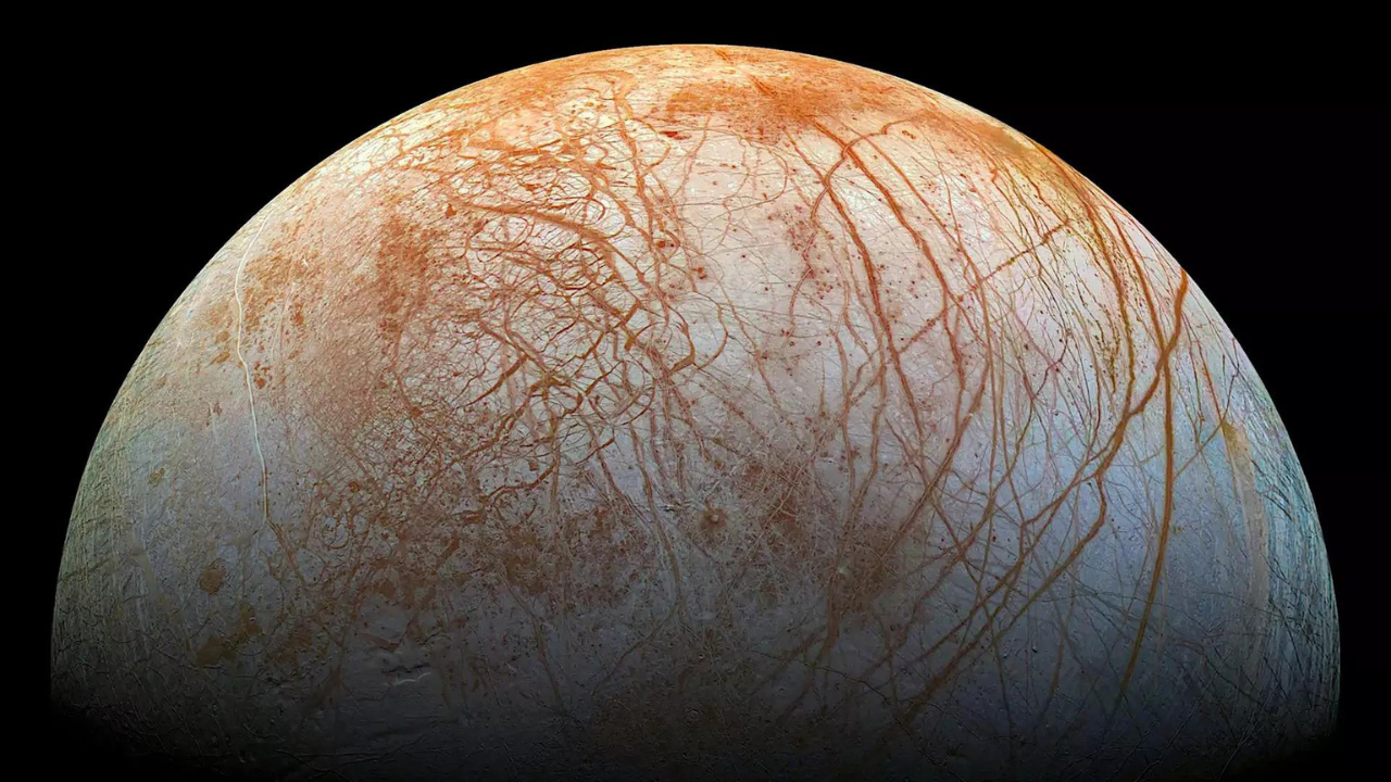 Le vaisseau spatial Europa Clipper de la NASA transportera plus de 2,6 millions de noms sur la lune de Jupiter