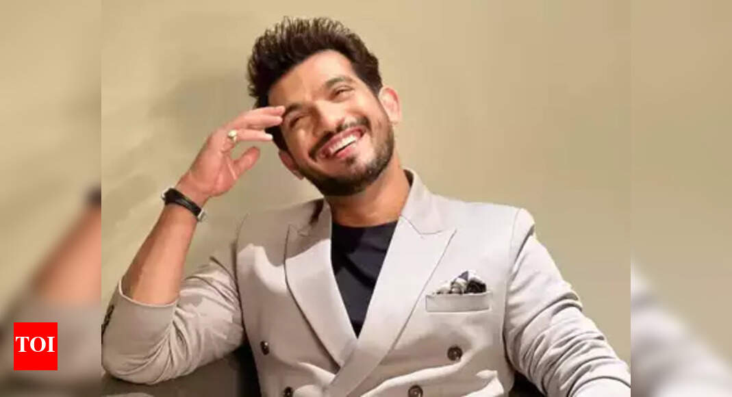 Arjun Bijlani rushed to the hospital after severe stomach pain; to undergo an 'emergency surgery' - Vimarsana News