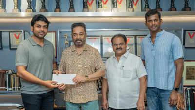 Kamal Haasan donates one crore for Nadigar Sangam building