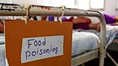 100 fall ill after having 'fasting' food in Nagpur