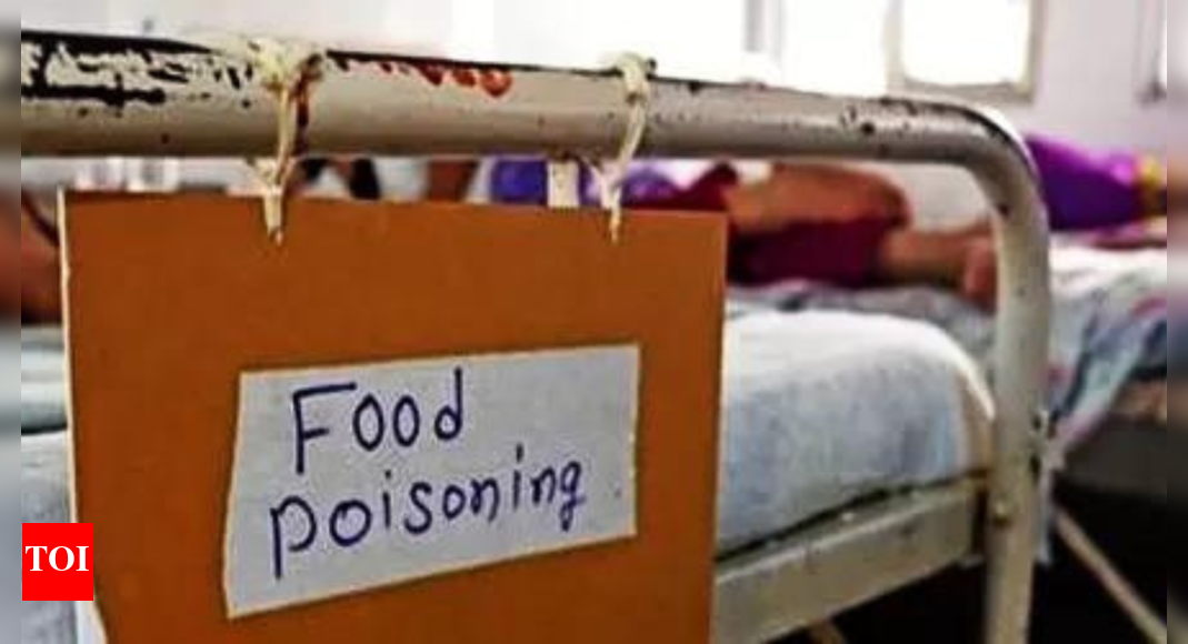 100 fall ill after having 'fasting' food in Nagpur - Vimarsana News