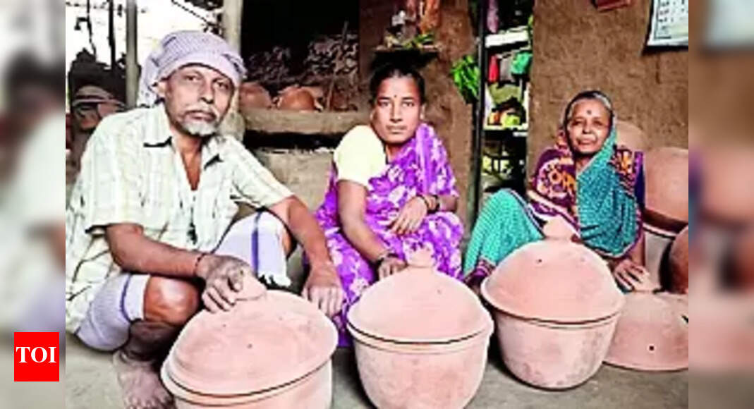 Desi Fridge: Desi Fridge: Keep Produce Fresh for Weeks | Shekhappa Kumbar | Hubballi News - Vimarsana News