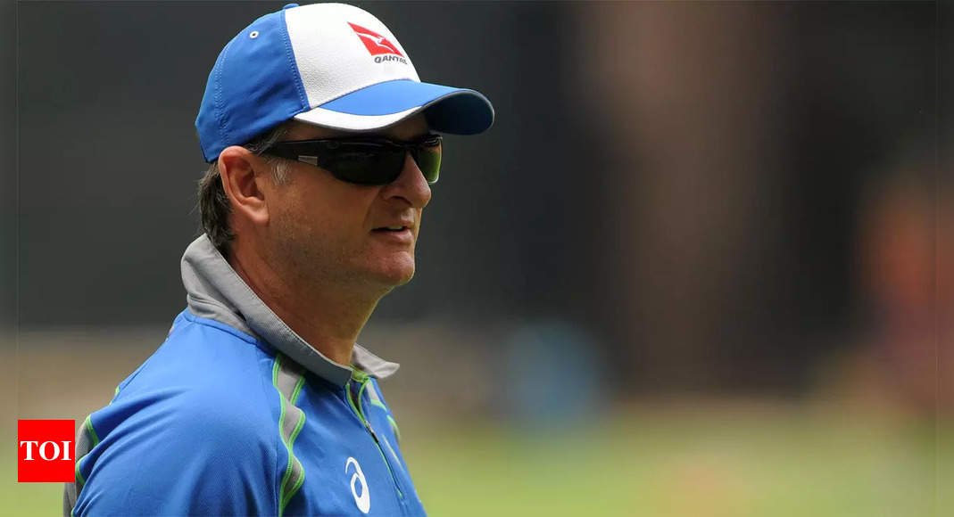 'I can't believe I'm hearing this...': Mark Waugh disagrees with Alastair Cook's 'they're not robots' defense