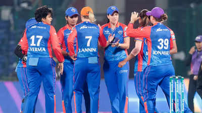 Delhi Capitals hold nerves to beat RCB in last-ball thriller, qualify for WPL playoffs