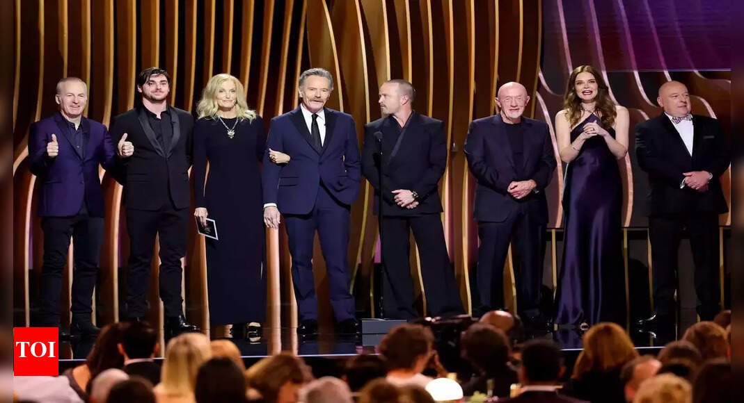 Breaking Bad cast reunite at an award show; open up about the show