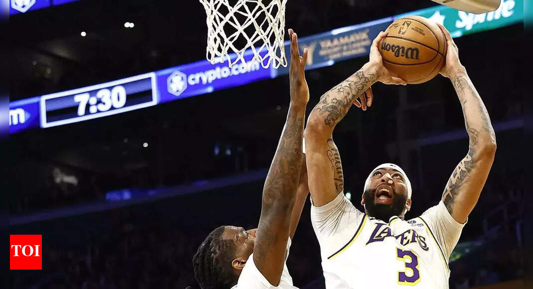 Anthony Davis creates history with 27 points and 25 rebounds in Los ...