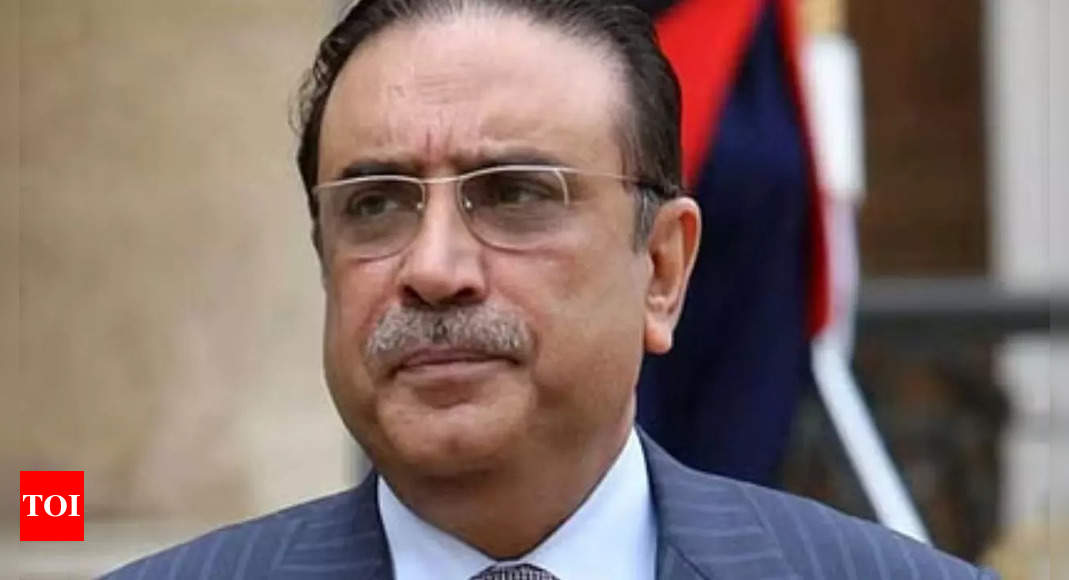 Pakistan : le président Zardari fait prêter serment au cabinet du Premier ministre Shehbaz