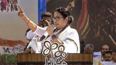 Mamata wants a seat in UP, SP seeks quid pro quo in Bengal