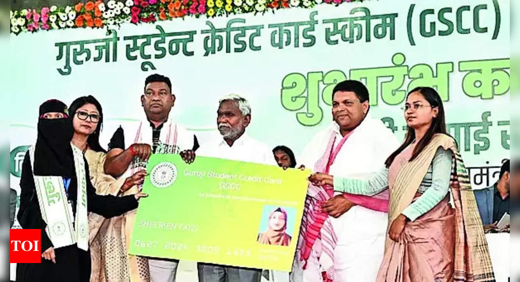 CM Launches Scholarship: CM Launches Scholarship And Loan Schemes For ...