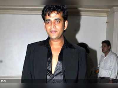 Actor Ravi Kishan Got Injured Hindi Movie News Times Of India