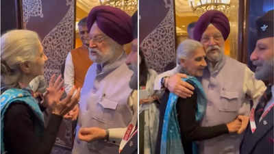 Watch: Hardeep Singh Puri reunites with old friend from Delhi University, video melts hearts