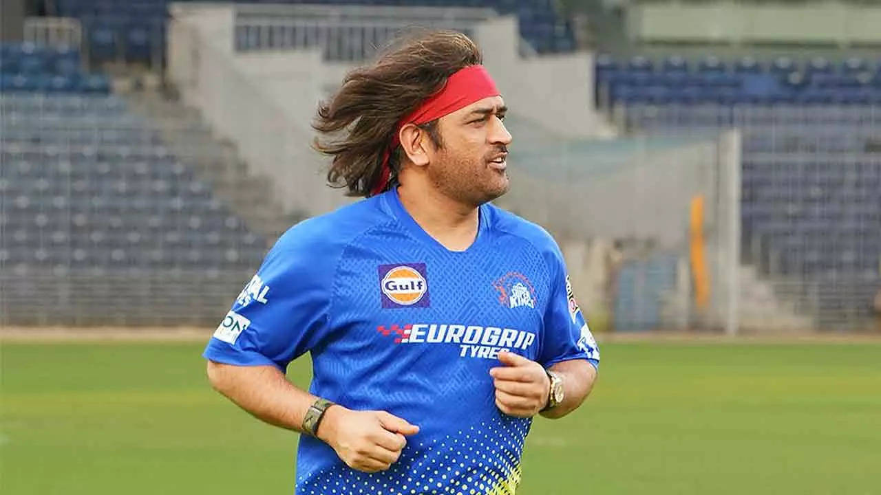 Maintaining long hair for fans': MS Dhoni on new his look ahead of IPL 2024  – Firstpost
