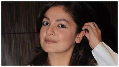 Pooja Bhatt REACTS to people constantly commenting on her failed marriage: 'Don't ask me why I am still single'