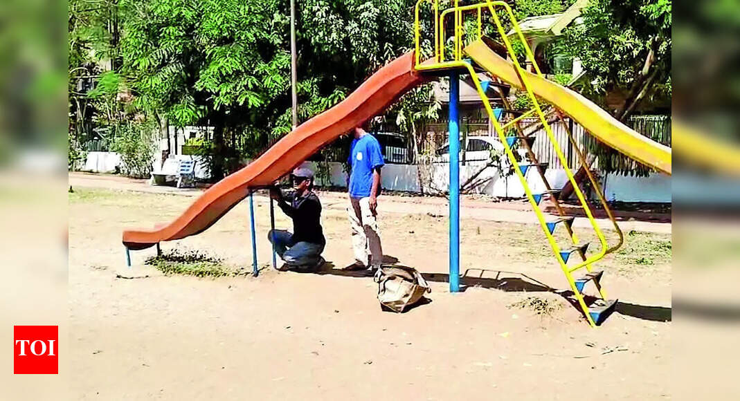 VMC Garden Vadodara: Three-Year-Old Boy Loses Toe to Hole in Slide at VMC Garden Vadodara | Vadodara News - Vimarsana News