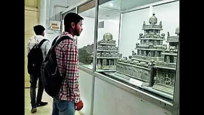 LU exhibition sheds light on Indian rock-cut architecture