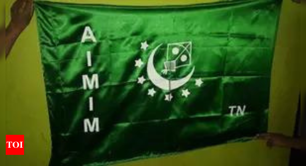 AIMIM logo. Free logo maker.