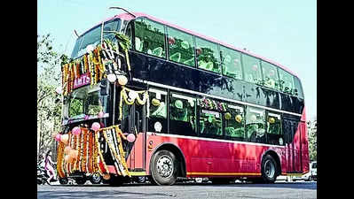 Ahmedabad Municipal Transport Service: AMTS launches air-conditioned ...