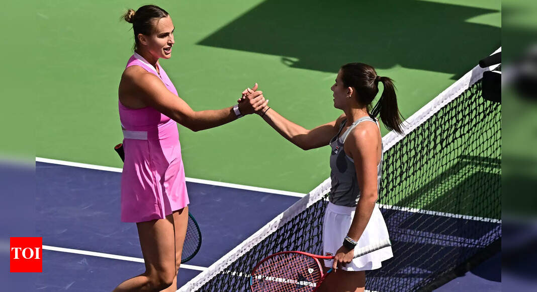 Navarro shocks Sabalenka, Gauff celebrates birthday with convincing win