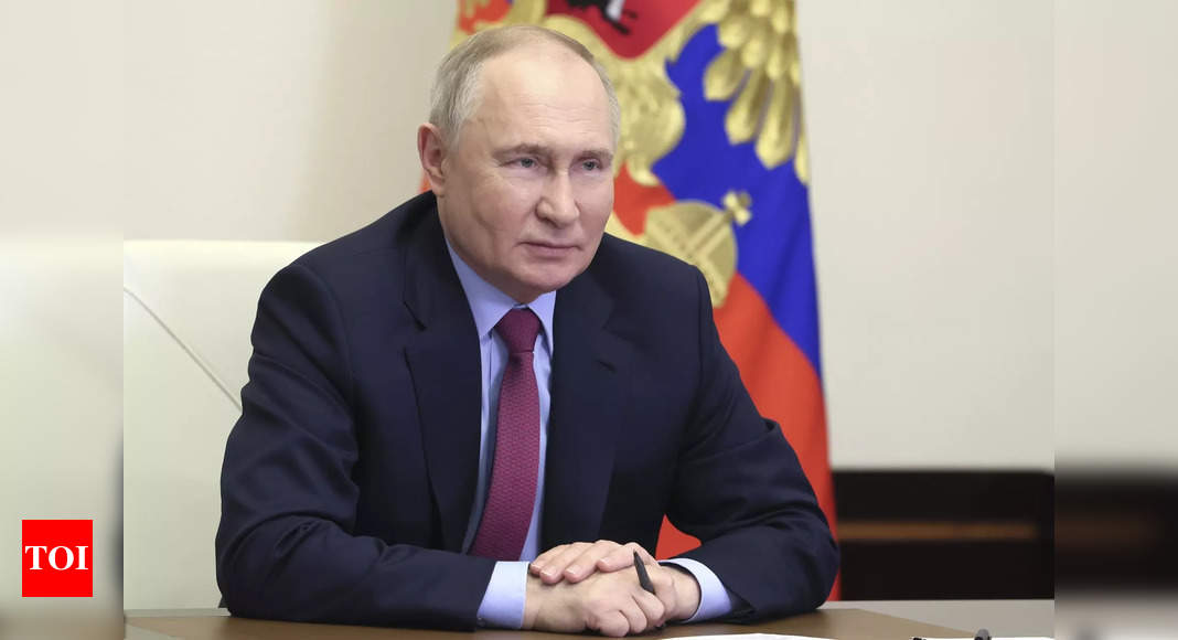 Putin asks voters in Russia and annexed Ukraine to unite – Times of India