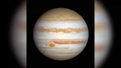 NASA’s Hubble Space Telescope captures a stormy Jupiter that can swallow Earth