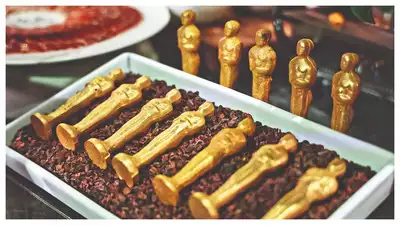 Gold-dusted chocos, tartare: Oscar after-party platter