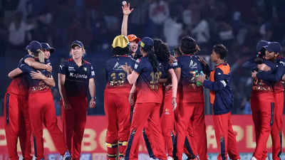 Ellyse Perry, spinners fire Royal Challengers Bangalore to maiden Women's Premier League final