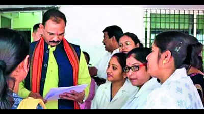 ‘27% hike in NHM contract staff salary’: Health Minister Shyam Bihari Jaiswal