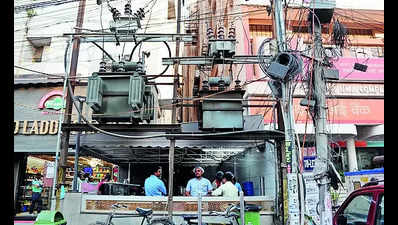 Transformers, loose wires threat to safety of people