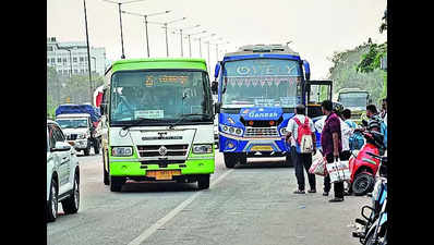 Frequent stoppages by buses lead to traffic woes: Survey