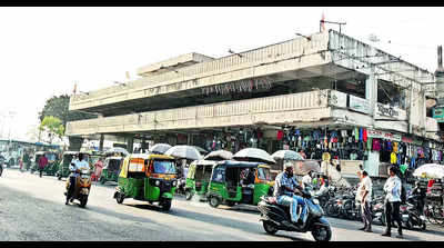 Padmavati Shopping Centre to be razed despite protest