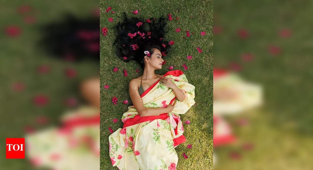 #SPRINGTIMEFUN: NINE DAYS TO GO FOR HOLI! PREP IN STYLE - Times of India