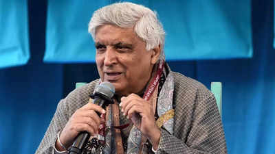 Javed Akhtar opens up about his traumatic childhood: 'If I fantasized that my mother didn’t die when I was just 8 years old...'