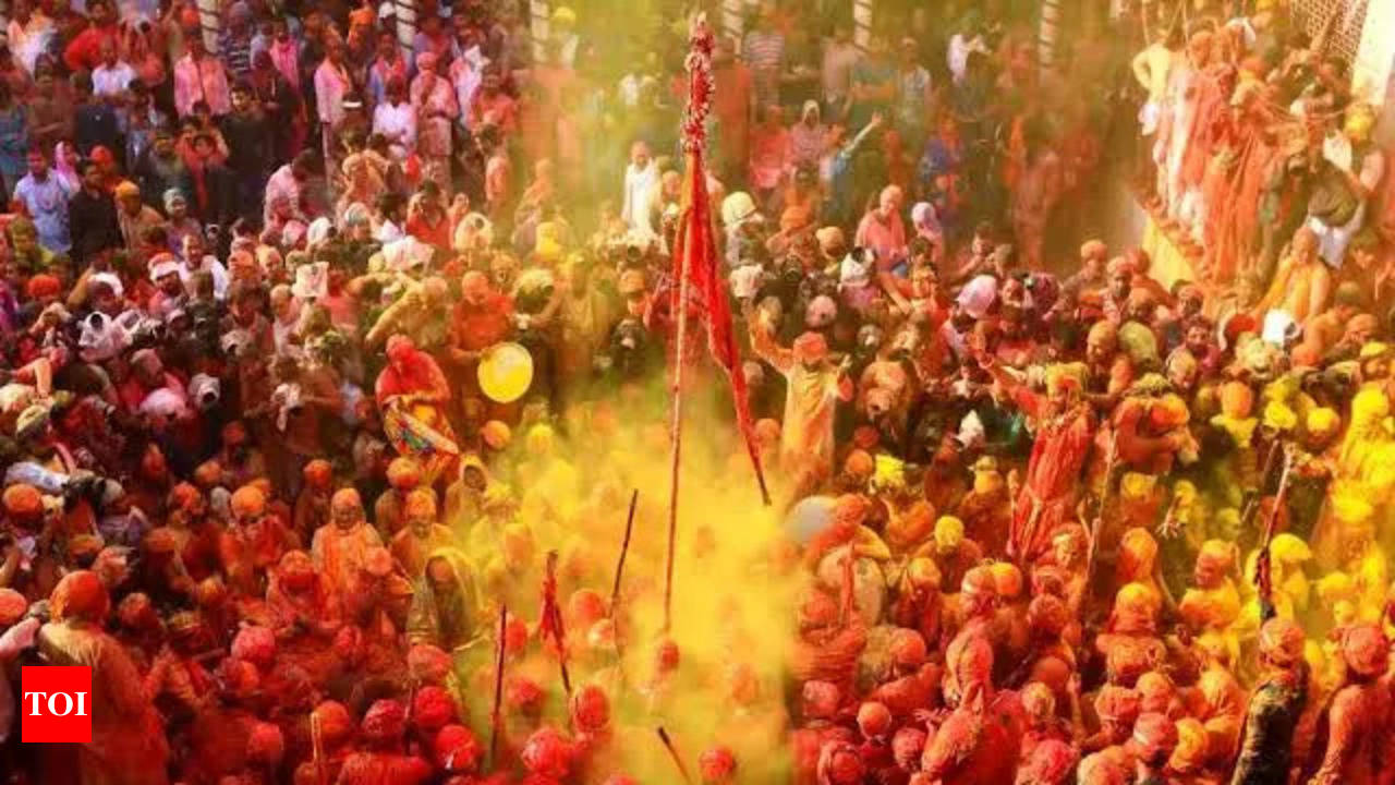 Braj Holi 2024: Holi celebration in Mathura, Vrindavan and Barsana, Check  Complete Schedule | - Times of India