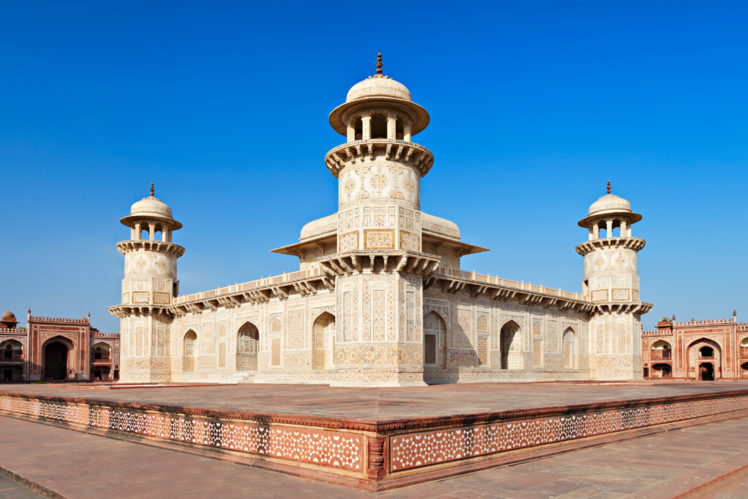 Itimad-ud-Daulah, Agra