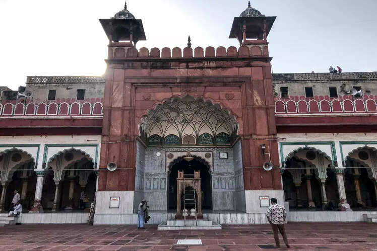 Fatehpuri Mosque, Delhi