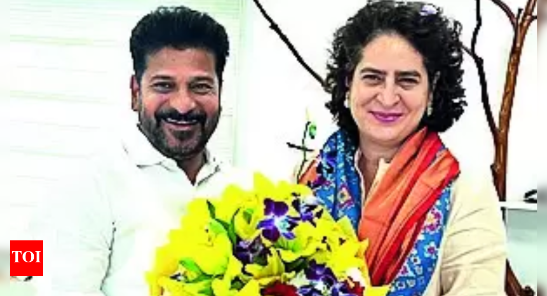 Revanth Meets Sonia: Revanth Reddy Meets Sonia and Rahul Ahead of CEC ...