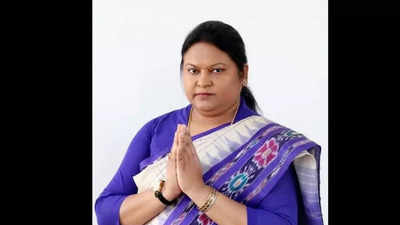 Jharkhand MLA Sita Soren, Shibu Soren's daughter-in-law, quits JMM
