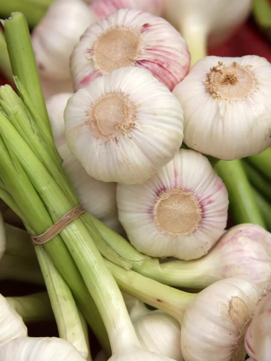  நிம்மதியான தூக்கத்திற்கு உதவும் 4 பல் பூண்டு.. எப்படி தெரியுமா? 