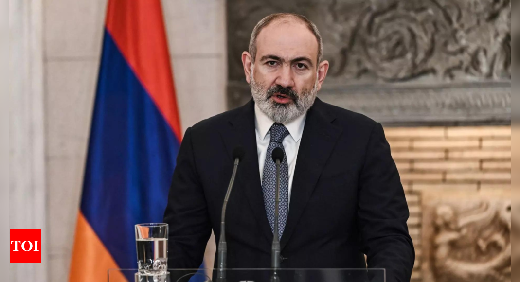 Le Premier ministre arménien déclare qu'il doit restituer les zones contestées à l'Azerbaïdjan ou affronter la guerre