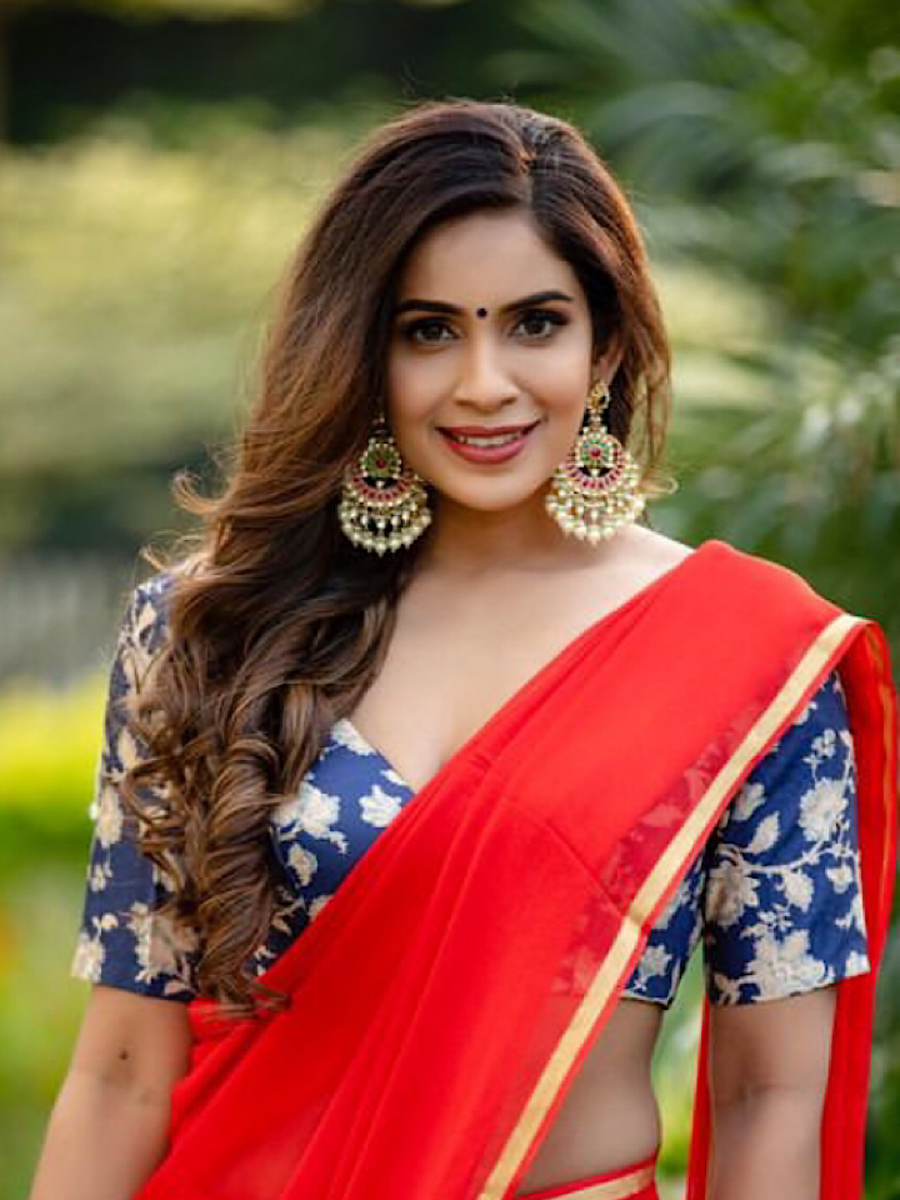 Saree tales by gorgeous lady Samyuktha | Times of India