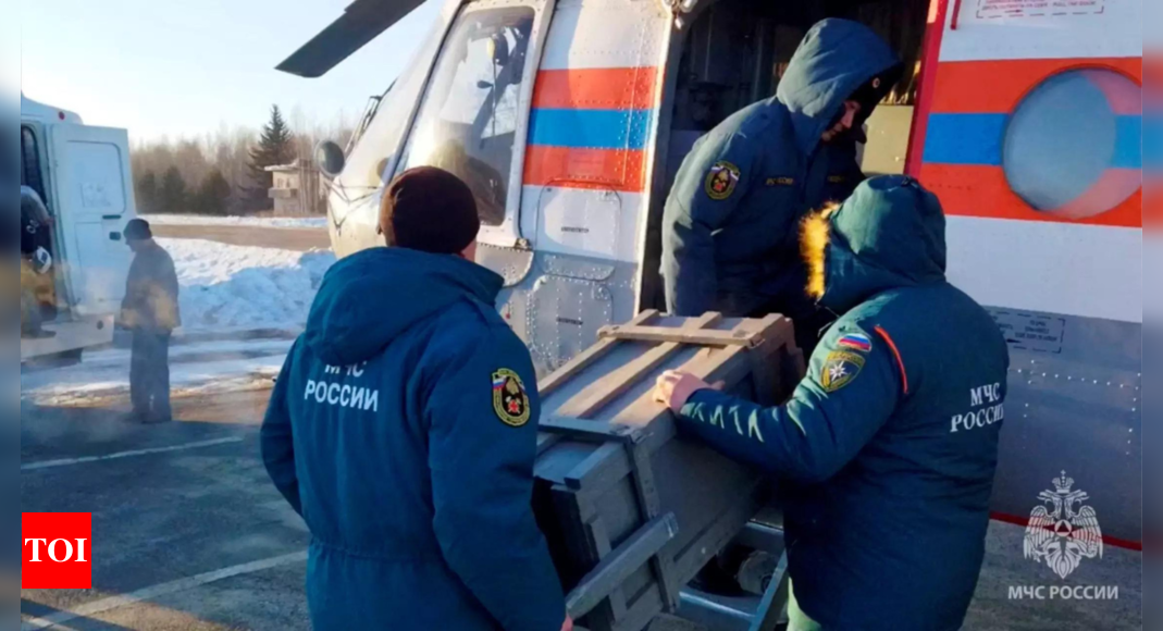 Les sauveteurs russes se démènent pour sauver 13 personnes coincées sous une mine d'or