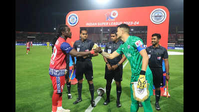 ISL: Mumbai win protest, two more points