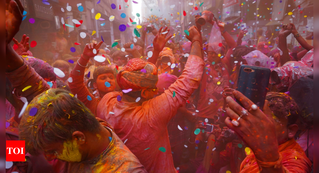 Unlock your Zodiac's colour palette for a perfect Holi celebration ...