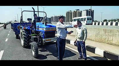 Express(way) headache for police, 60% challans for wrong-side driving