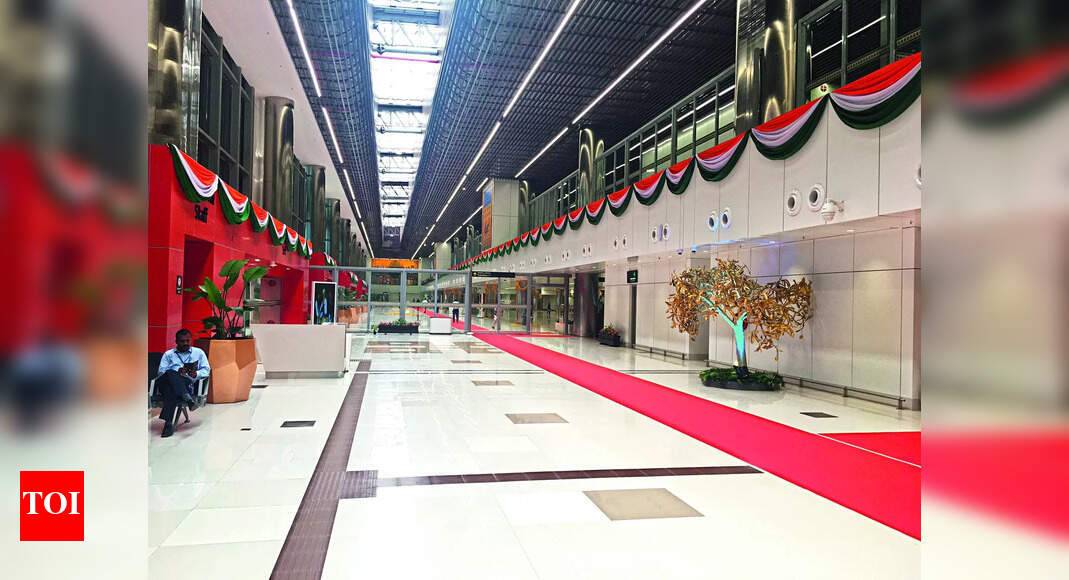 Pune Airport New Terminal Building: Pune Airport’s New Terminal ...