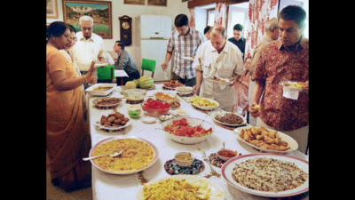 Parsi, Ismaili communities gear up to ring in Navroz