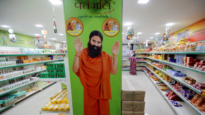 Misleading advertisements: Patanjali Ayurved director submits unqualified apology to Supreme Court