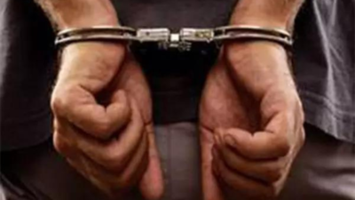 Three held for duping flat buyer of Rs 22 lakh