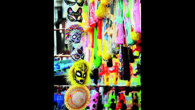 Waterguns: Waterguns, Colour, Gulal Flying Off Shelves | Lucknow News